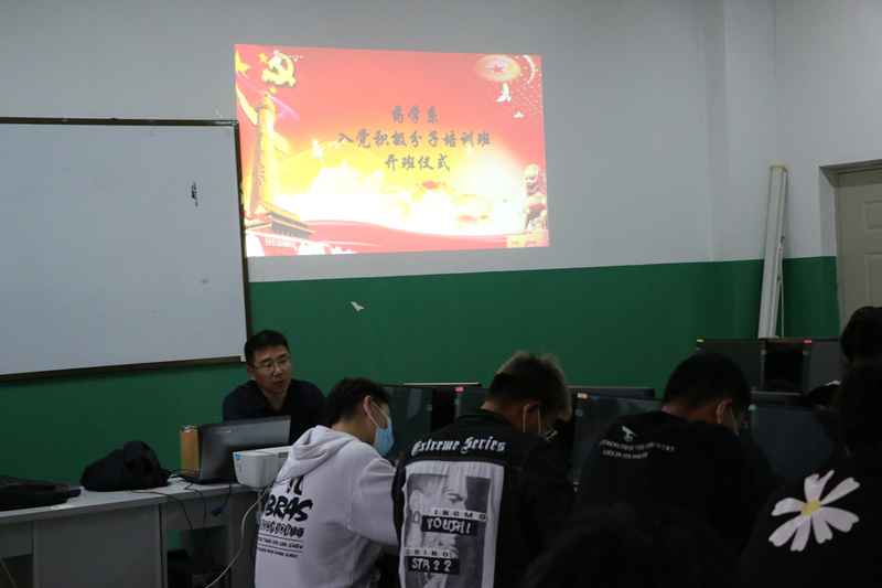 7DAC2D87C046B11EE2E291F33D52A94D.JPG